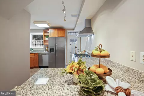 Kitchen - 403 E Street St NE, Washington, DC 20002 photo 2 of 5