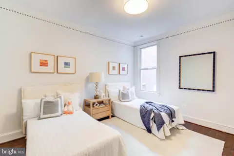 Bedroom - 820 7th St NE, Washington, DC 20002 photo 3 of 5