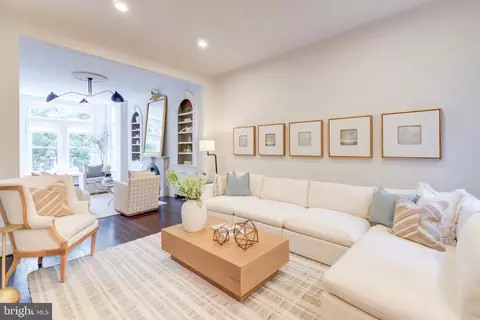 Living - 820 7th St NE, Washington, DC 20002 photo 1 of 1