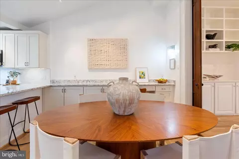 Dining - 203 9th St SE, Washington, DC 20003 photo 1 of 2