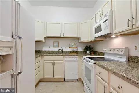 Kitchen - 203 9th St SE, Washington, DC 20003 photo 5 of 5