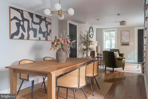 Dining - 407 Independence Ave SE, Washington, DC 20003 photo 1 of 1