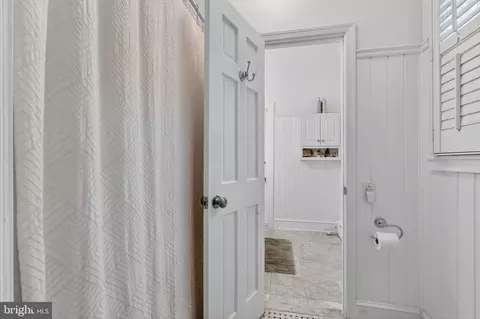 Bath - 15 3rd St NE, Washington, DC 20002 photo 1 of 4