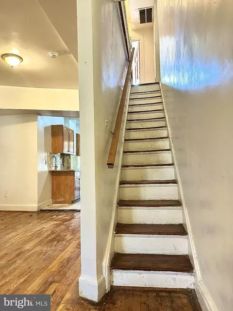 Entry Way - 2252 12th St NW, Washington, DC 20009 photo 2 of 8