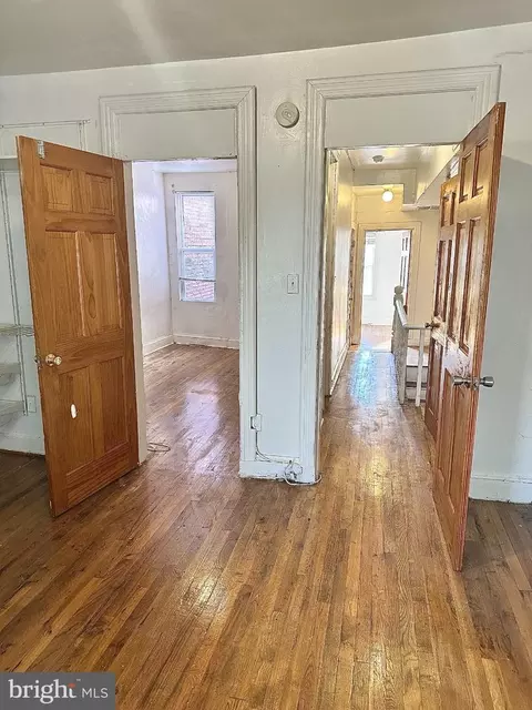 Entry Way - 2252 12th St NW, Washington, DC 20009 photo 5 of 8