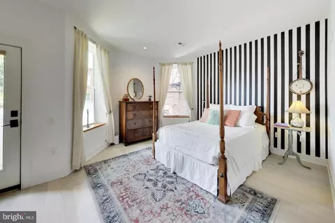 Bedroom - 2030 16th St NW #2, Washington, DC 20009 photo 1 of 3
