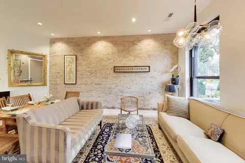 Living - 2030 16th St NW #2, Washington, DC 20009 photo 1 of 2