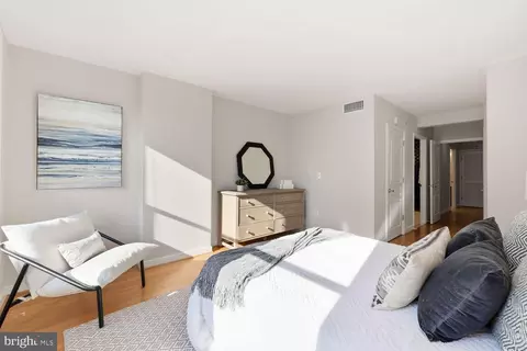 Bedroom - 616 E Street St NW #1151, Washington, DC 20004 photo 8 of 15