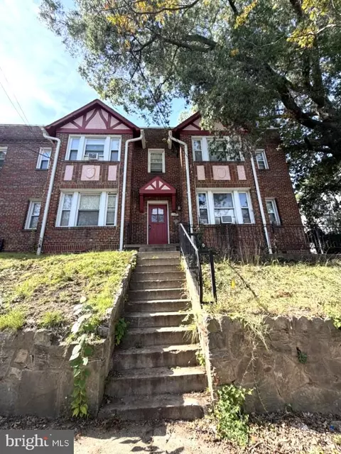 1341 29th St SE, Washington, DC 20020