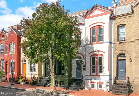 1307 Wallach Pl NW, Washington, DC 20009