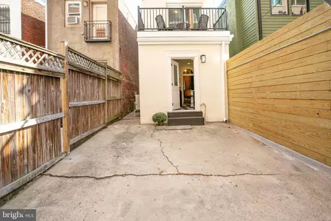 Exterior - 1307 Wallach Pl NW, Washington, DC 20009 photo 3 of 5