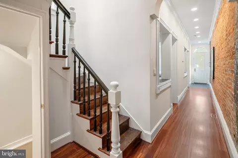 Entry Way - 1307 Wallach Pl NW, Washington, DC 20009 photo 2 of 4