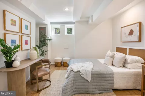 Bedroom - 1307 Wallach Pl NW, Washington, DC 20009 photo 5 of 6