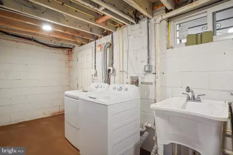 Other - 824 20th St NE, Washington, DC 20002 photo 4 of 5