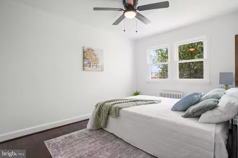 Bedroom - 824 20th St NE, Washington, DC 20002 photo 4 of 4