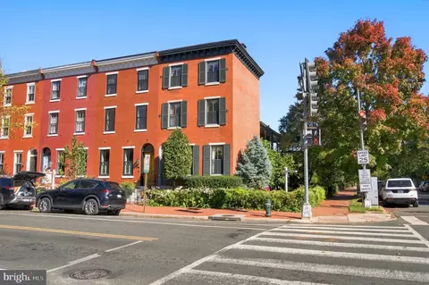 Exterior - 154 11th St SE, Washington, DC 20003 photo 3 of 16