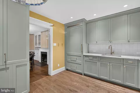 Kitchen - 154 11th St SE, Washington, DC 20003 photo 3 of 4