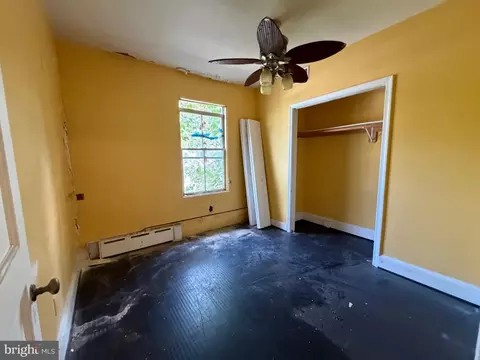 Bedroom - 1231 33rd St NW, Washington, DC 20007 photo 2 of 3