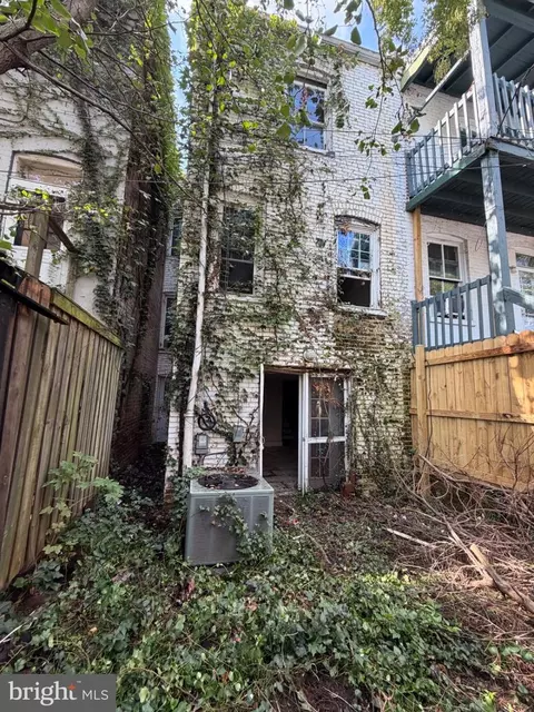 Exterior - 1231 33rd St NW, Washington, DC 20007 photo 3 of 3