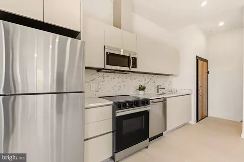 2117 M St NE #1, Washington, DC 20002 photo 5