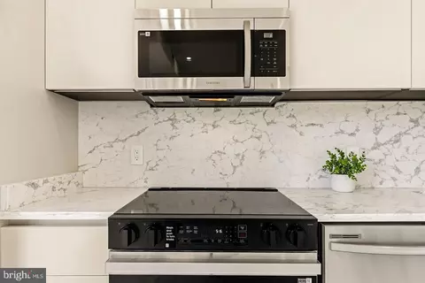 2117 M St NE #1, Washington, DC 20002 photo 8