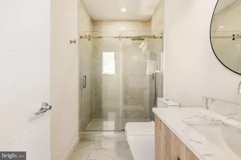 2117 M St NE #1, Washington, DC 20002 photo 6