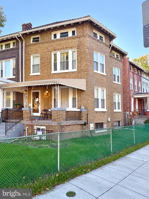 4122 Illinois Ave NW, Washington, DC 20011