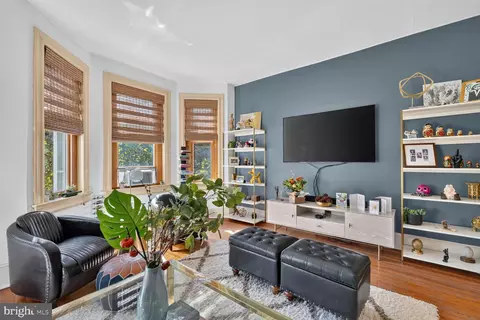 Living - 1911 NW S St NW, Washington, DC 20009 photo 2 of 4