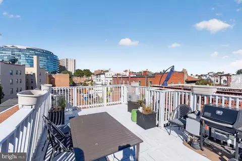 Exterior - 1911 NW S St NW, Washington, DC 20009 photo 1 of 1