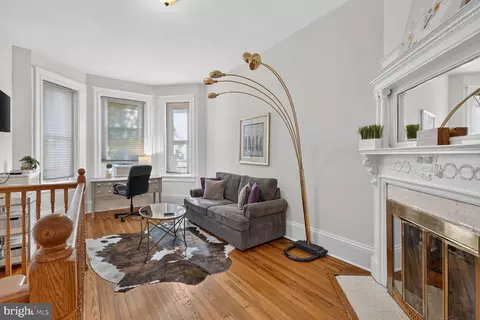 Living - 1911 NW S St NW, Washington, DC 20009 photo 3 of 4