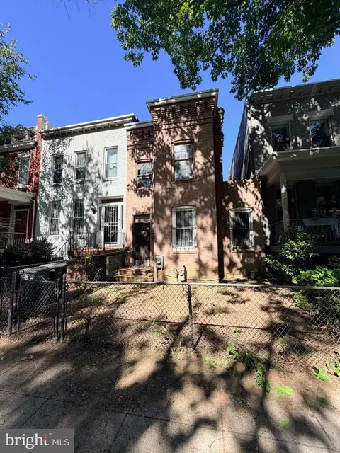 622 I St NE, Washington, DC 20002 photo 2