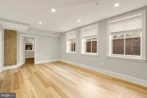 Living - 819 D St NE #3, Washington, DC 20002 photo 2 of 6