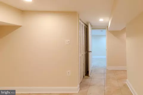 Entry Way - 1217 18th St NE, Washington, DC 20002 photo 4 of 4