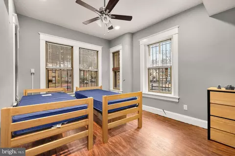 Bedroom - 500 9th St SE, Washington, DC 20003 photo 1 of 8