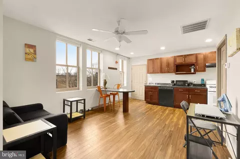 Other - 500 9th St SE, Washington, DC 20003 photo 8 of 10
