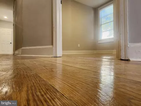 Entry Way - 715 15th St SE, Washington, DC 20003 photo 2 of 3