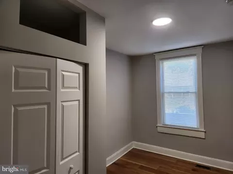 Other - 715 15th St SE, Washington, DC 20003 photo 4 of 5