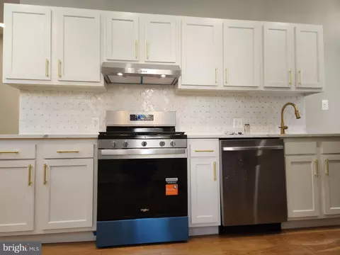 Other - 715 15th St SE, Washington, DC 20003 photo 2 of 5