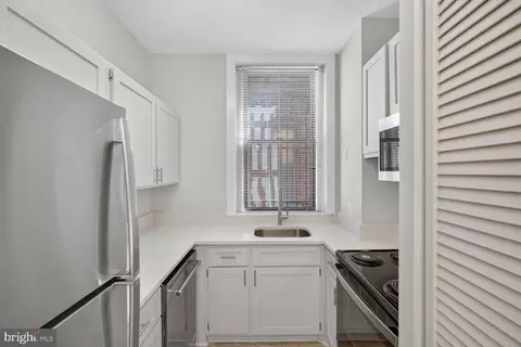 Other - 7 Logan Cir NW #23, Washington, DC 20005 photo 2 of 8