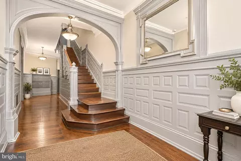 Entry Way - 7 Logan Cir NW #23, Washington, DC 20005 photo 1 of 2