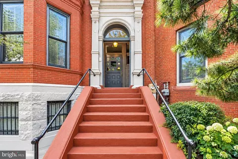 Exterior - 7 Logan Cir NW #23, Washington, DC 20005 photo 2 of 4