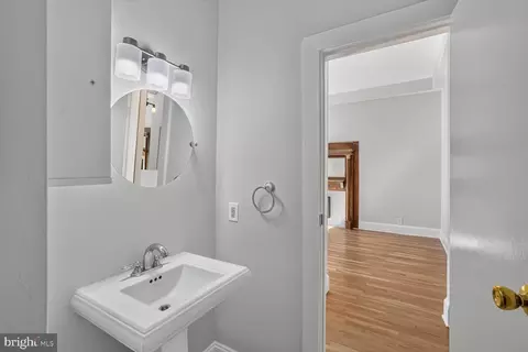 Other - 7 Logan Cir NW #23, Washington, DC 20005 photo 3 of 8