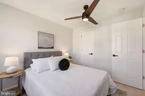 Bedroom - 686 Oglethorpe St NE, Washington, DC 20011 photo 4 of 4
