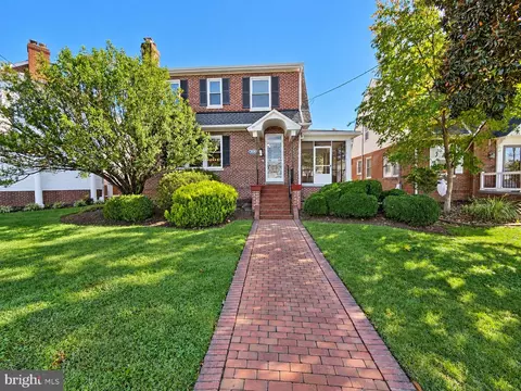 7619 12th St NW, Washington, DC 20012