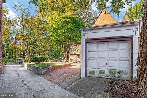 Exterior - 1533 Foxhall Rd NW, Washington, DC 20007 photo 14 of 14