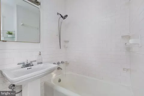 Bath - 1533 Foxhall Rd NW, Washington, DC 20007 photo 2 of 2
