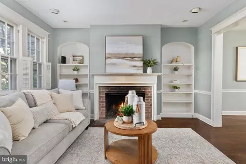 Living - 1533 Foxhall Rd NW, Washington, DC 20007 photo 1 of 2