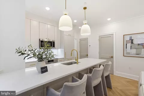 1741 P St NW #PH1, Washington, DC 20036