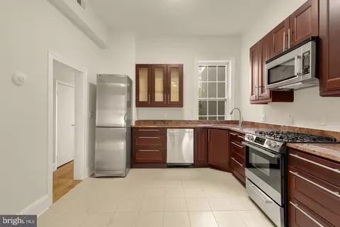Kitchen - 111 C St SE, Washington, DC 20003 photo 1 of 8