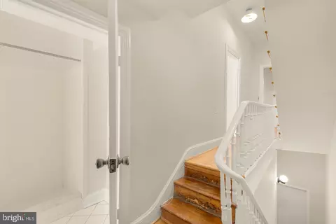 Entry Way - 111 C St SE, Washington, DC 20003 photo 3 of 9